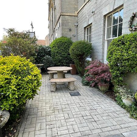 The Covenstead Hotel Glastonbury Exterior photo